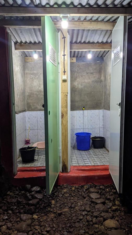 Penginapan Segitiga 2 Bandung Exterior foto
